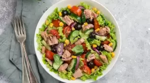 Ensalada mediterrÃƒÆ’Ã†â€™Ãƒâ€ Ã¢â‚¬â„¢ÃƒÆ’Ã¢â‚¬Å¡Ãƒâ€šÃ‚Â¡nea con atÃƒÆ’Ã†â€™Ãƒâ€ Ã¢â‚¬â„¢ÃƒÆ’Ã¢â‚¬Å¡Ãƒâ€šÃ‚Âºn Real