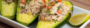 Banner de receta Aguacate relleno con ensalada de atún